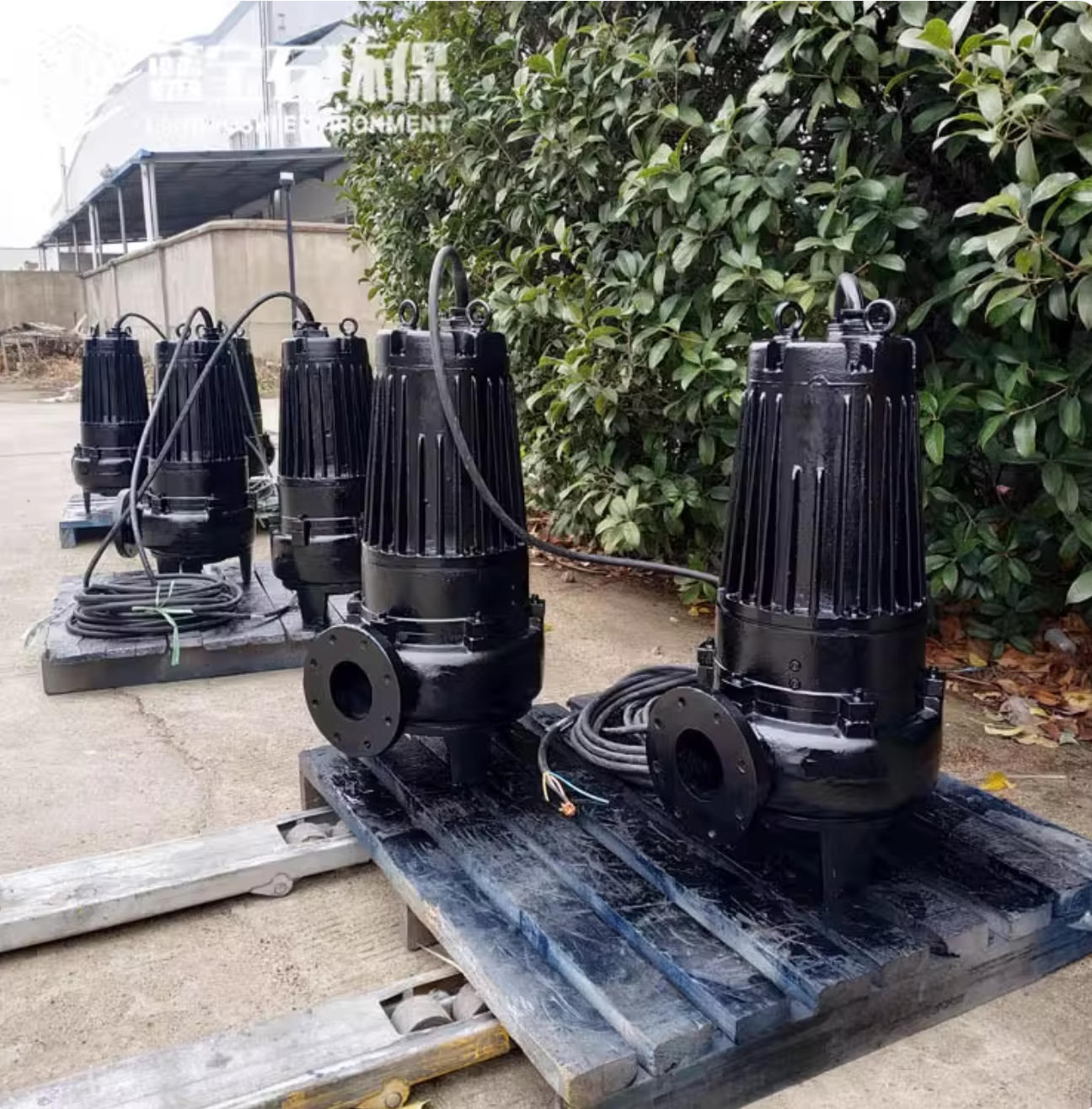 南京藍寶石環(huán)保有限公司與寧波某公司成功達成戰(zhàn)略合作，WQ型潛水排污泵助力高效污水處理